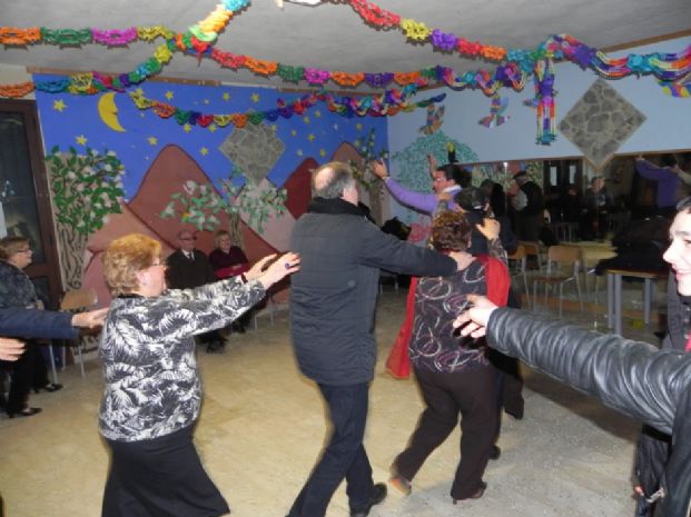 Festa al Cortile Grimaldi… ma guai a chiamarli anziani!!