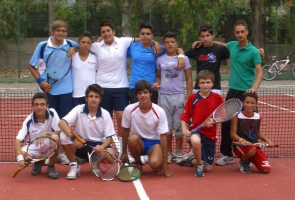 Corsi pallavolo e tennis a Piano Stoppa