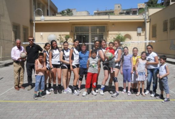 Minivolley della Cresit alla Scuola Bonanno