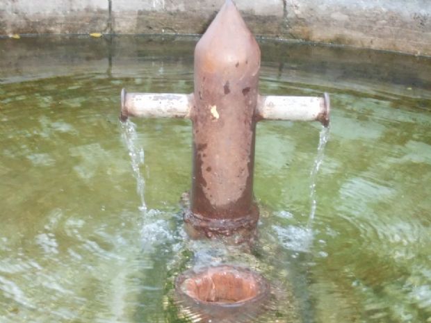 Pulizia e manutenzione nelle fontane di Misilmeri