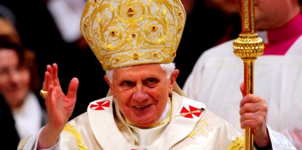 Clamoroso: Il Papa si è dimesso