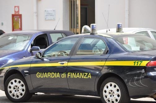 Terremoto nel mondo dello spettacolo siciliano: 72 indagati