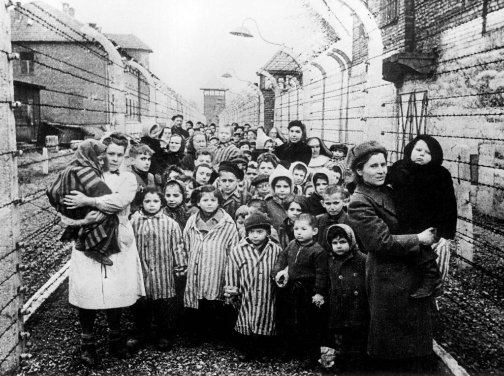 La Memoria non dura un giorno… lungo sguardo sulla Shoah