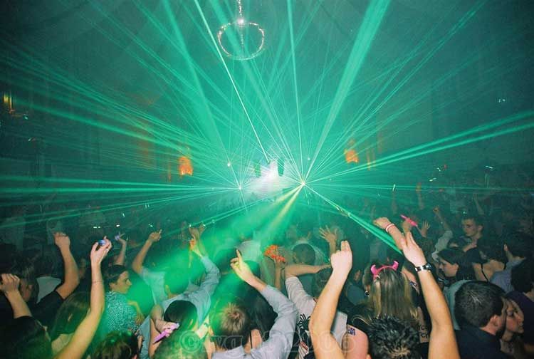 Stasera TSE Informa: le devianze giovanili