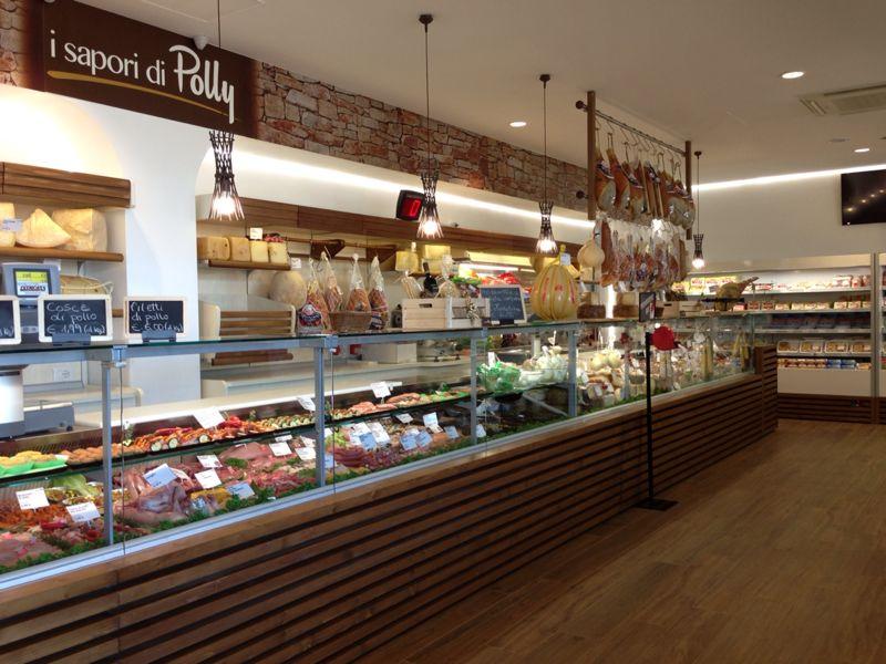 150Kg di carne alle suore. La donazione di ”Polly”