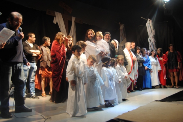 ”Per Amore…solo per Amore” torna la Passione del Nuovo Teatro Stabile