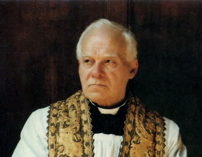 Una mostra fotografica per ricordare Don Carlo Lauri