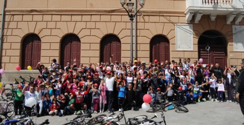 Lo stimolo dalle associazioni: Svolta la passeggiata ecologica in bici [foto]