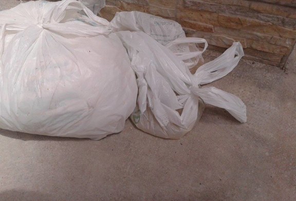 Il mercatino e i sacchetti pieni di….