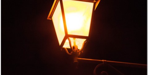 Via De Vigilia al buio, l’illuminazione pubblica non funziona