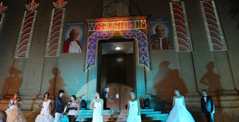 La Madrice come Piazza di Spagna: alta moda per San Giusto (Foto)