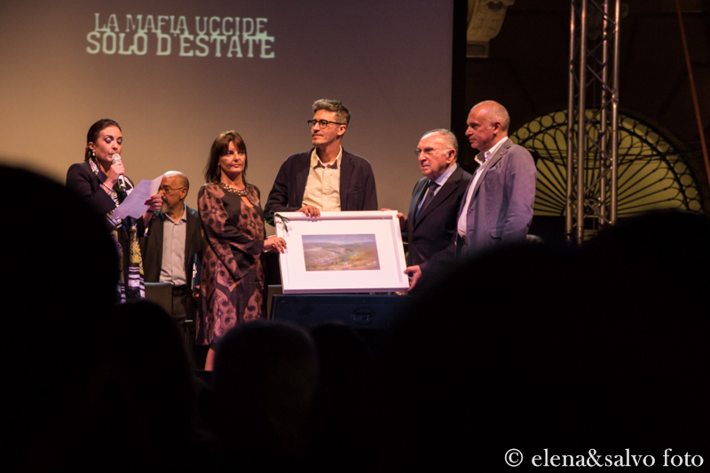 Il Premio Rocco Chinnici in piazza, le foto della consegna a Pif