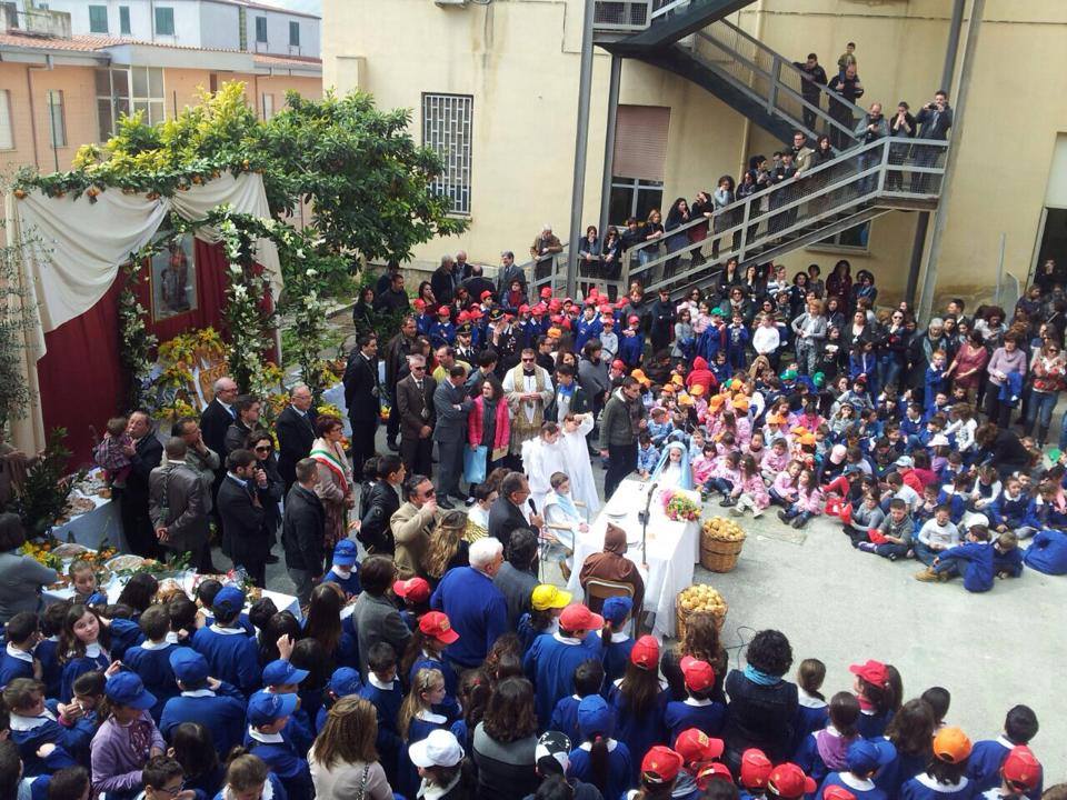 La ”Tavolata di San Giuseppe” al ”Traina” [foto]