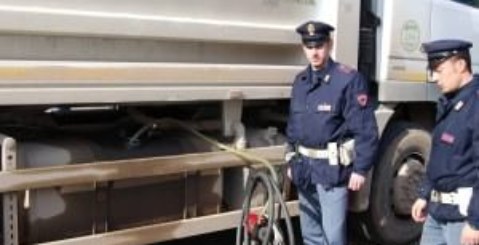 Dipendenti Rap rubavano gasolio. Coinvolti due misilmeresi