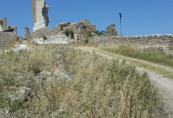 Il Castello dell’abbandono (Foto)