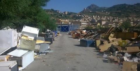 Via Pellingra, la discarica che non c’è