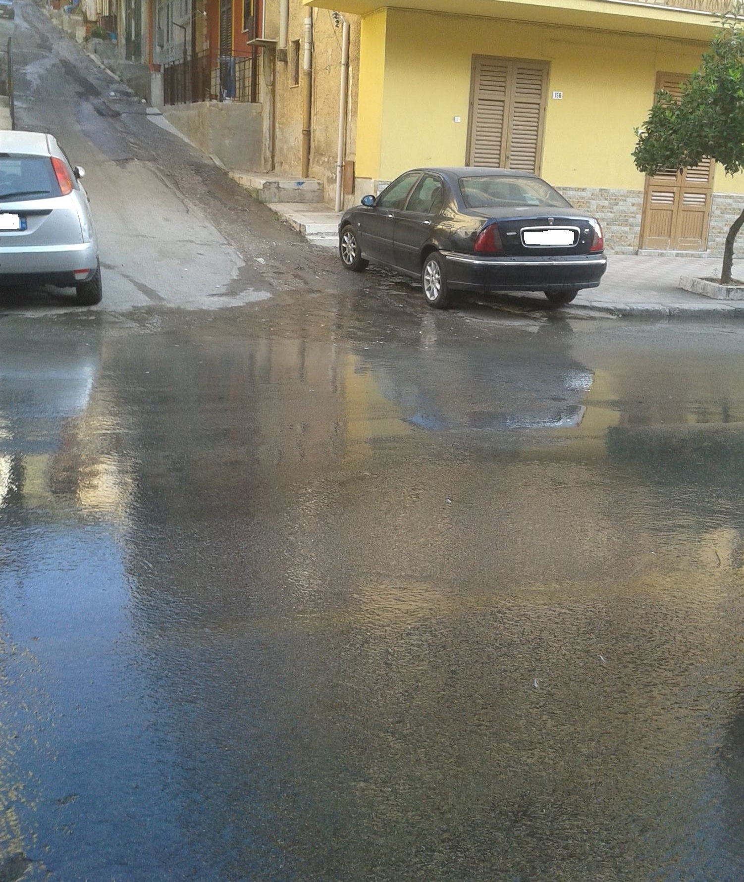 Acqua, disagi anche nel quartiere Chiesa Nuova