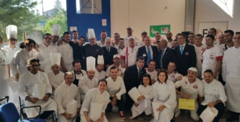 Grande successo per il primo master in apicultura (Foto)