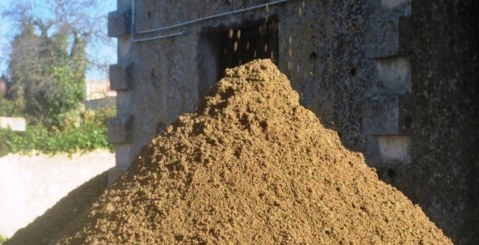 Caos olive, oleifici costretti a spegnere gli impianti e chiudere.