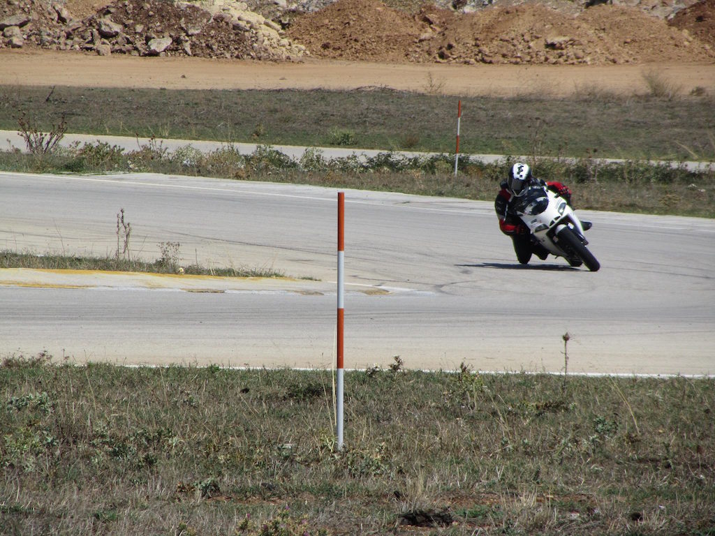 Gabriele, il giovane pilota in cerca di sostegno