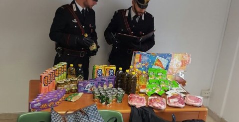 Furti nei supermercati di Misilmeri, arrestate due giovani donne