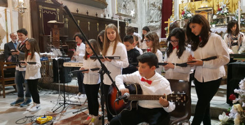 Le armonie natalizie della Guastella in “coro” [Foto]