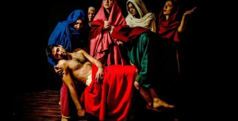 La Nexus mette in scena ”la via crucis, i testimoni oculari”