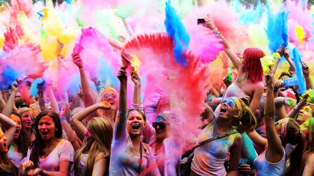 Domani “Color Party” a Misilmeri