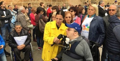 Disabili gravissimi, ancora proteste. Giovanni Cupidi a Striscia la Notizia