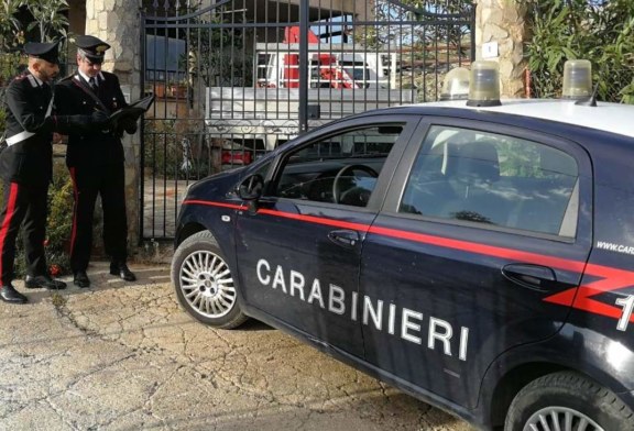 Sorpreso a rubare in un’abitazione di campagna a Misilmeri