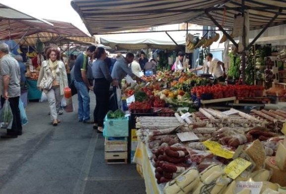 Fase 2. Riapre anche il mercatino settimanale del Giovedì